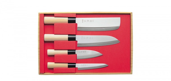 Coffret couteaux Seki Ryu Nakiri - Santoku - Small Deba - Petty