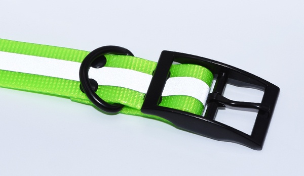  Collier pour chien en polyur�thane vert r�fl�chissant 65cm X 25mm