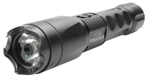 Lampe shocker Piranha PIFC1 flash tac 3800000 volts 400 lumens