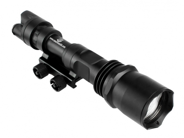 Lampe tactique S&T M961 avec switch 350 lumens