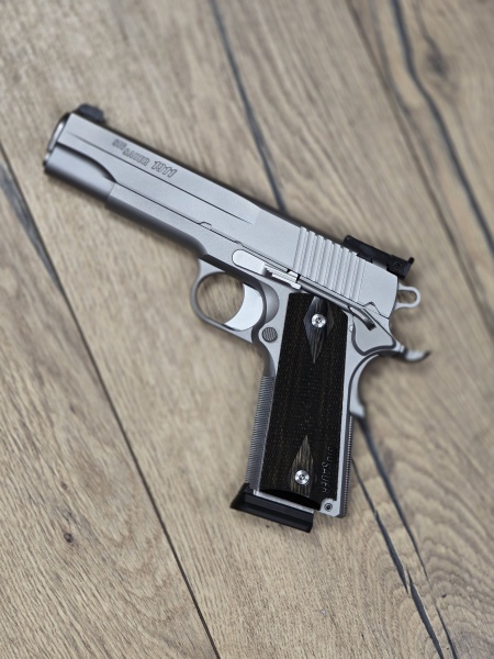 Occasion - Pistolet SIG Sauer 1911 Target Stainless .45 ACP