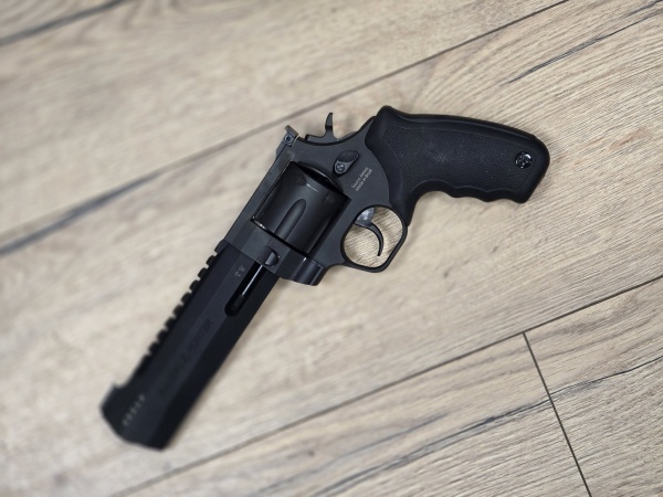 Occasion - Revolver Taurus 44H Raging Hunter 8\  3/8 44 mag