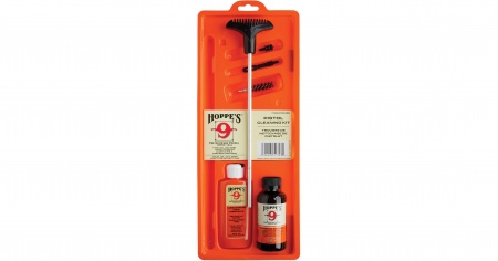Pistol cleaning kit 