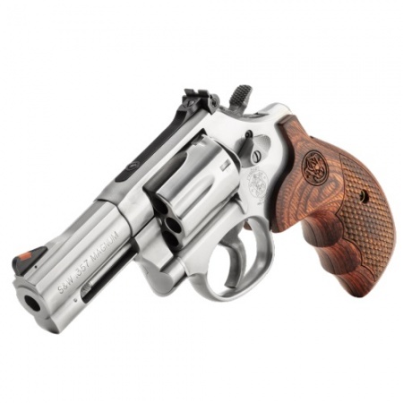 Revolver Smith & Wesson 686 plus luxe 357 mag